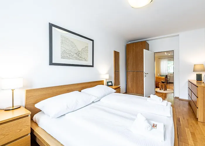 Apartment Genuine By Jr Vienna